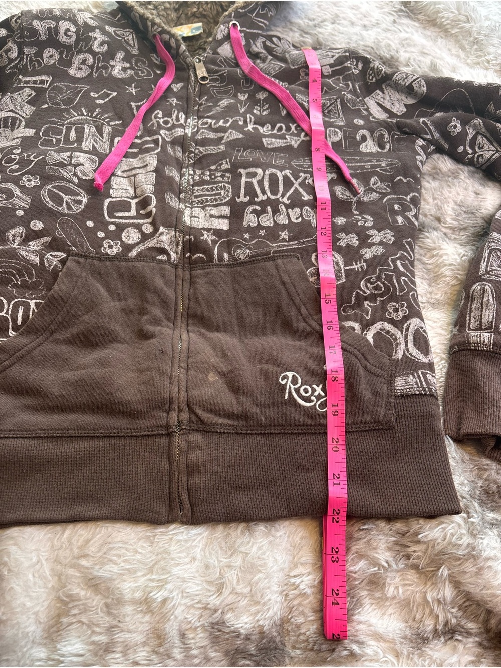 Rare Vintage Y2K Roxy Brown Graphic Zip Hoodie with Pink Drawstrings - Picture 6 of 10